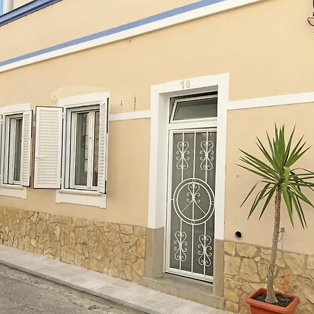 Red Flamingo Townhouse Tatil Evi Fuzeta