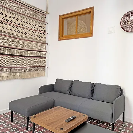 Red Flamingo Townhouse * Fuzeta